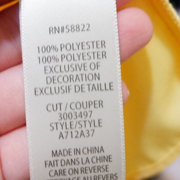 Max studio yellow sleeveless top fit and flare style - Picture 5 of 5